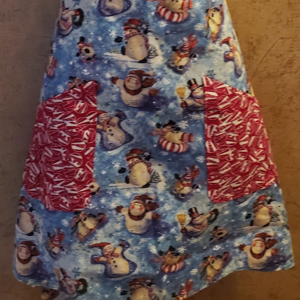 Apron - Picture 2 of 2